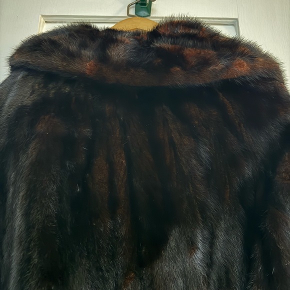 Long brown large authentic mink coat - Picture 7 of 7